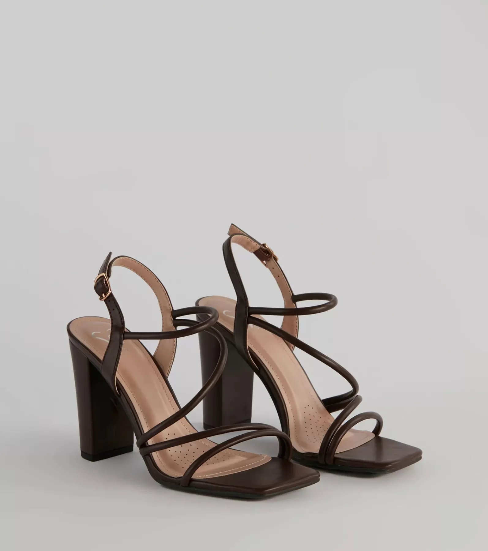 Windsor Heels*Chic Staple Strappy Block Heels