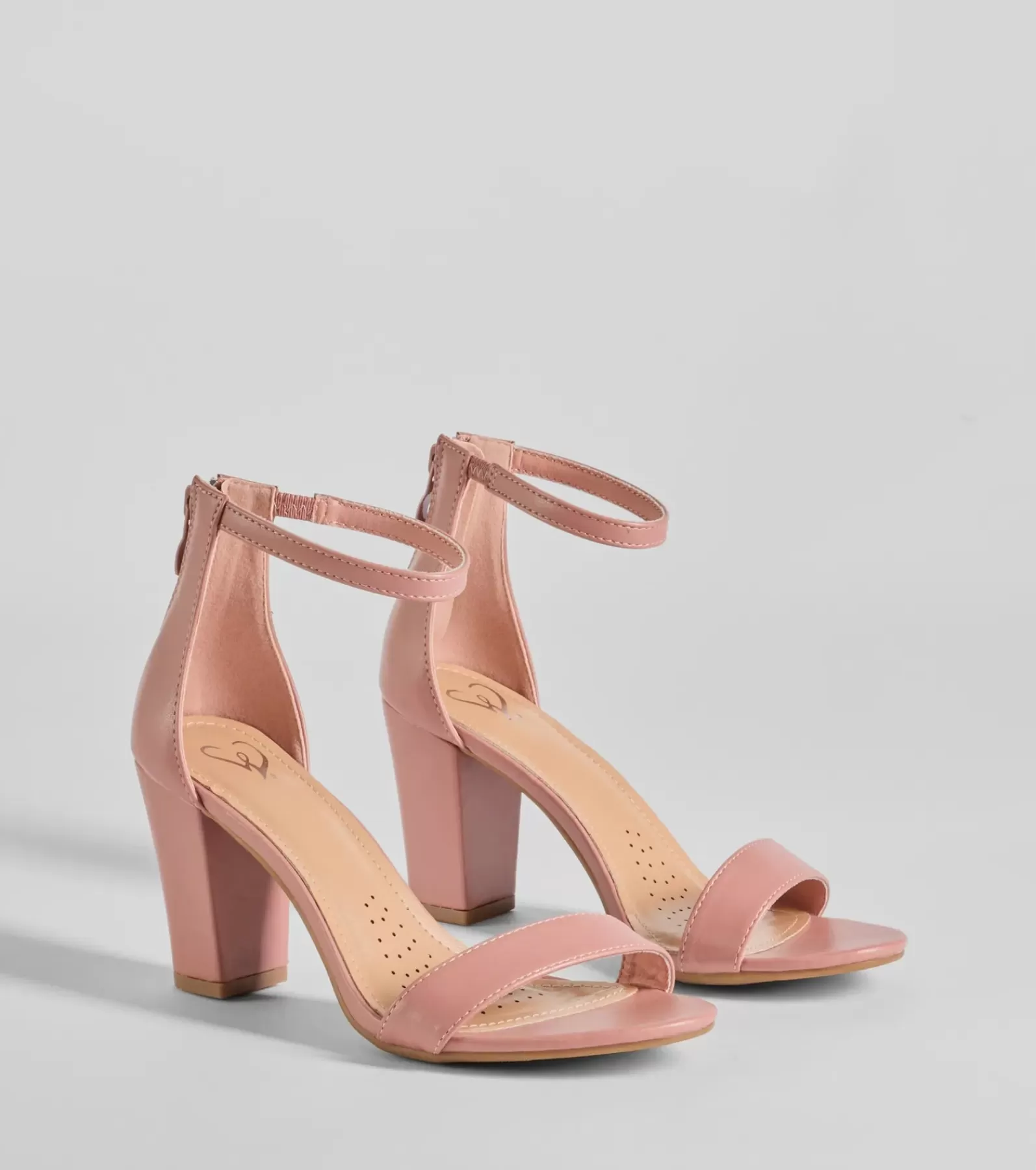 Windsor High Heels | Sandals*Compliment Staple Basic Faux Leather Block Heels