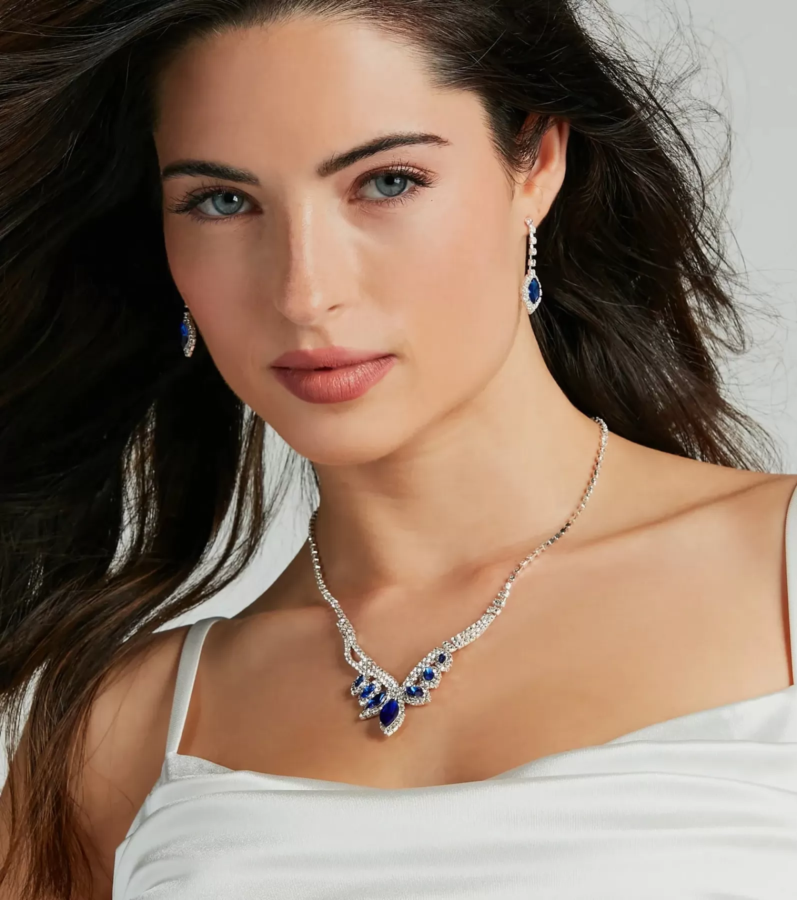 Windsor Necklaces & Chokers | Accessories*Dripping In Glamour Gemstone Necklace And Earrings Set