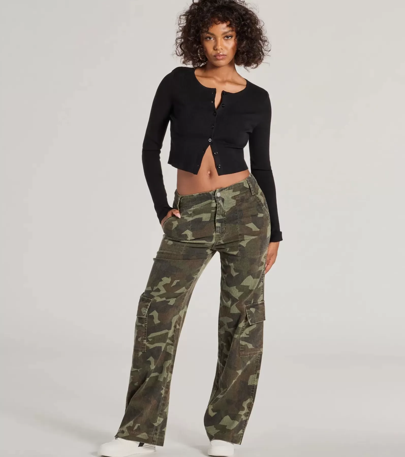 Windsor Cargo Pants | Pants*Effortlessly Chic Mid Rise Camo Cargo Denim Pants