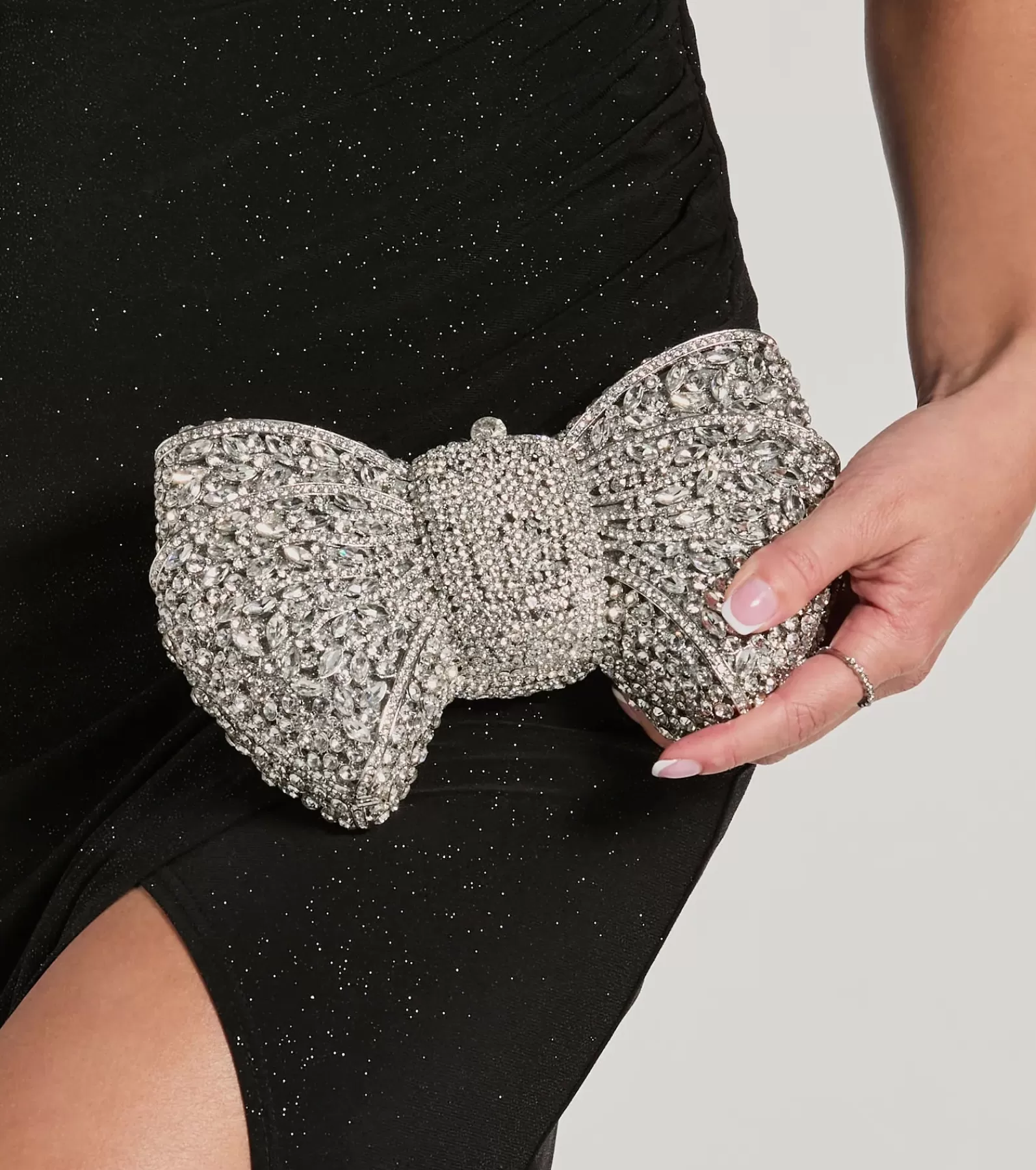 Windsor Clutches | Accessories*Looks So Divine Rhinestone Bow Minaudiere Clutch