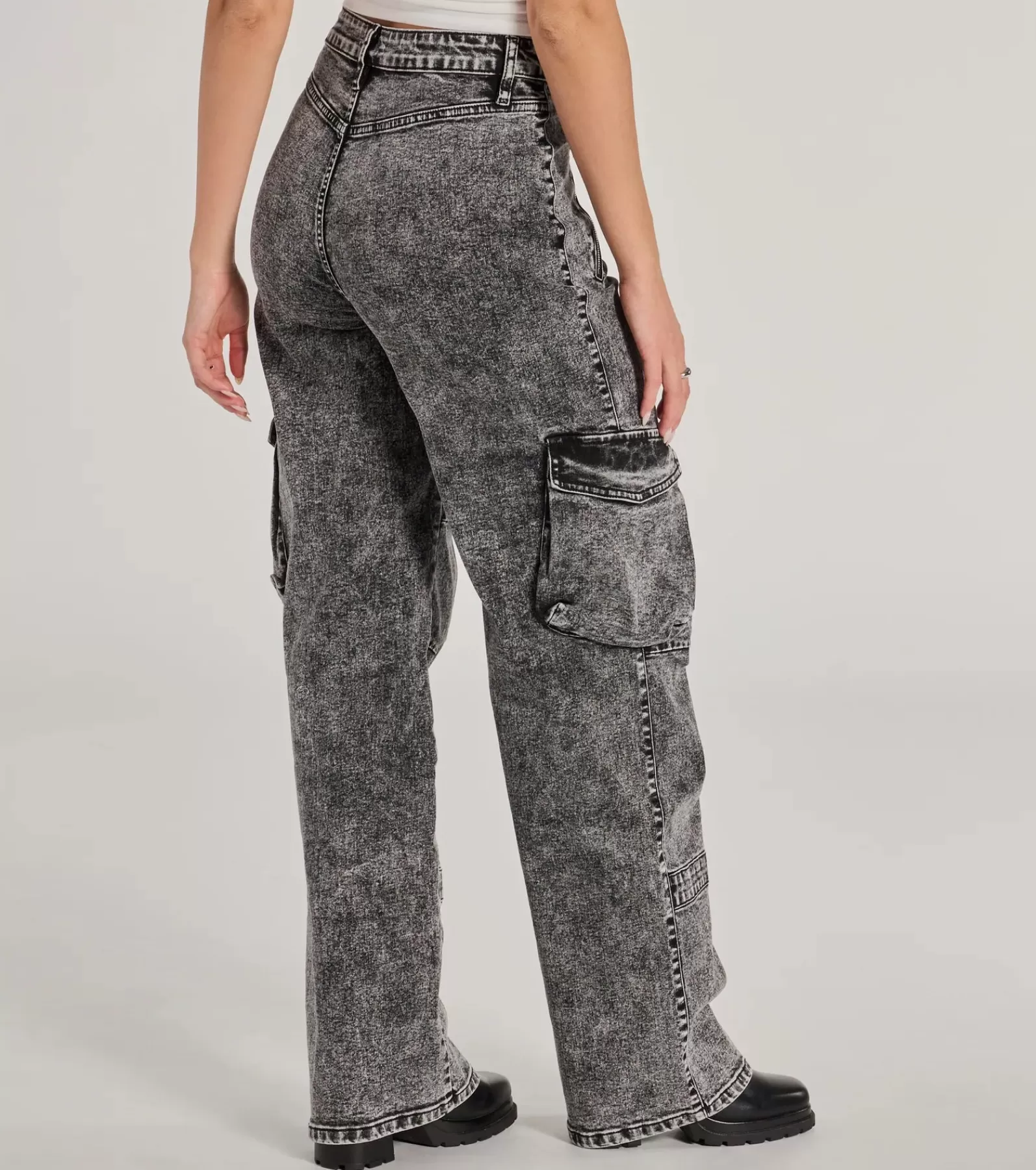 Windsor Black Pants | Cargo Pants*On-Trend High-Rise Cargo Acid Wash Jeans