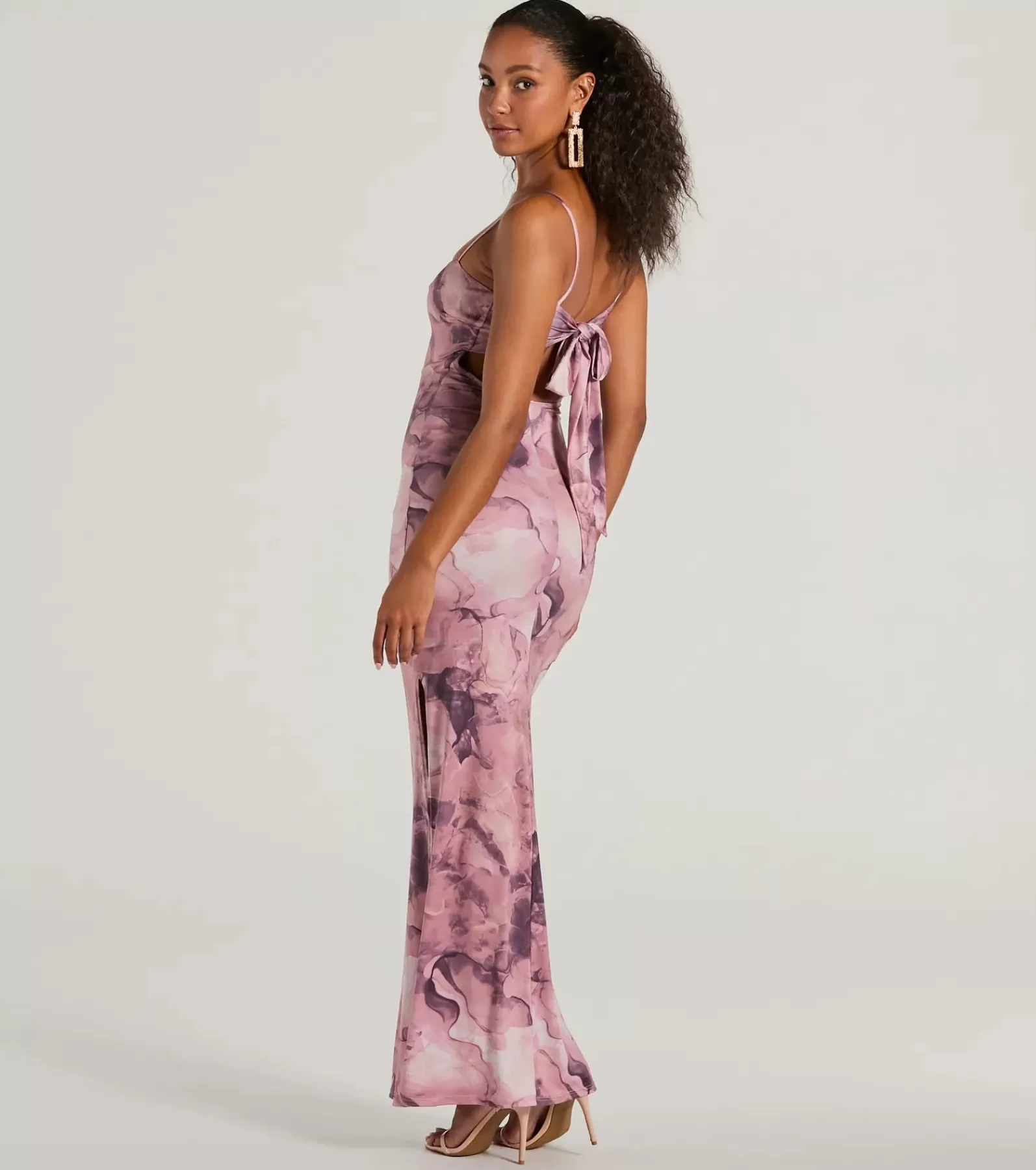 Windsor Maxi Dresses | Sundresses*Outside The Lines Tie Back Slit Marble Maxi Dress