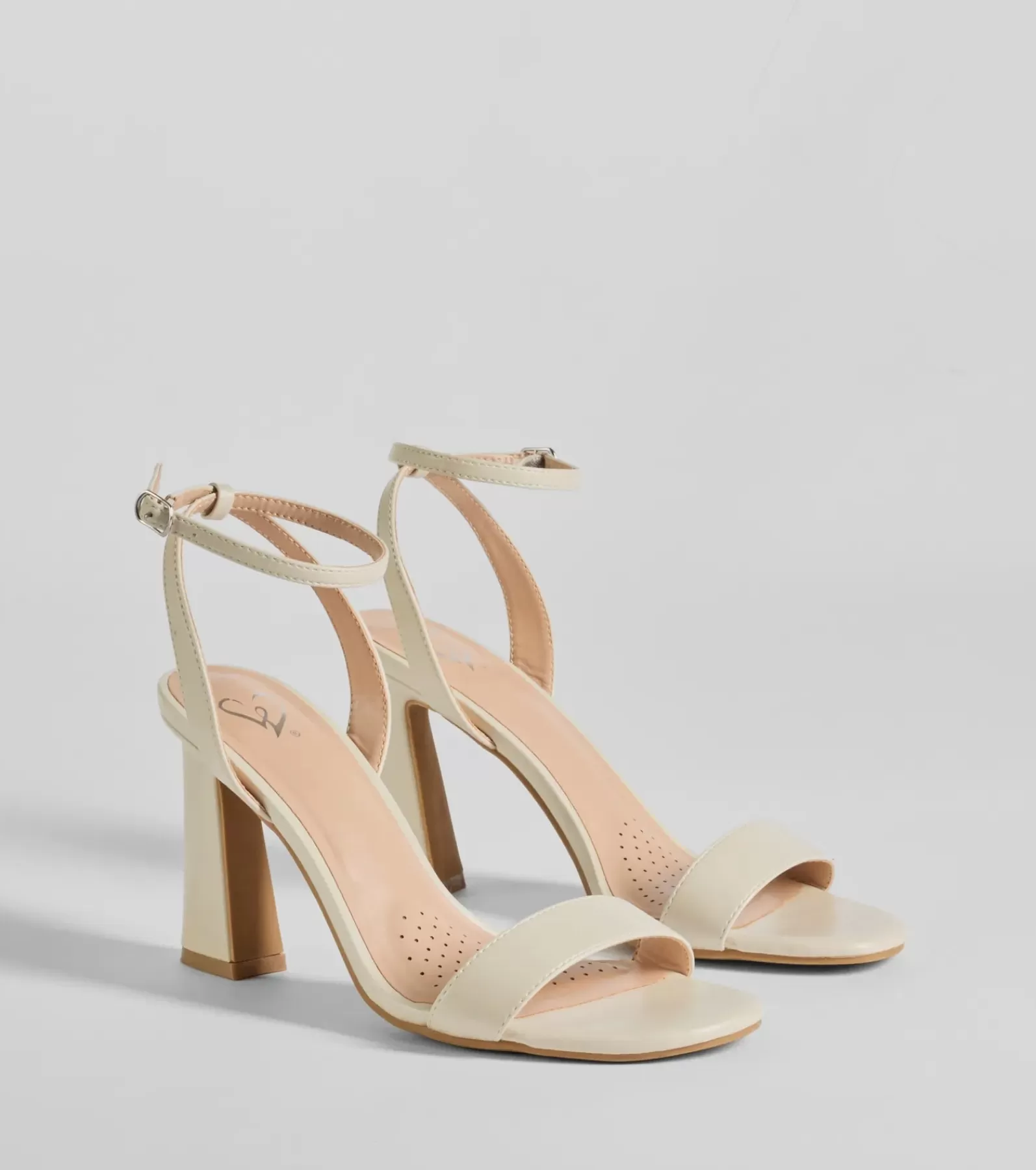 Windsor High Heels | Sandals*Perfect Basic Faux Leather Block Heels