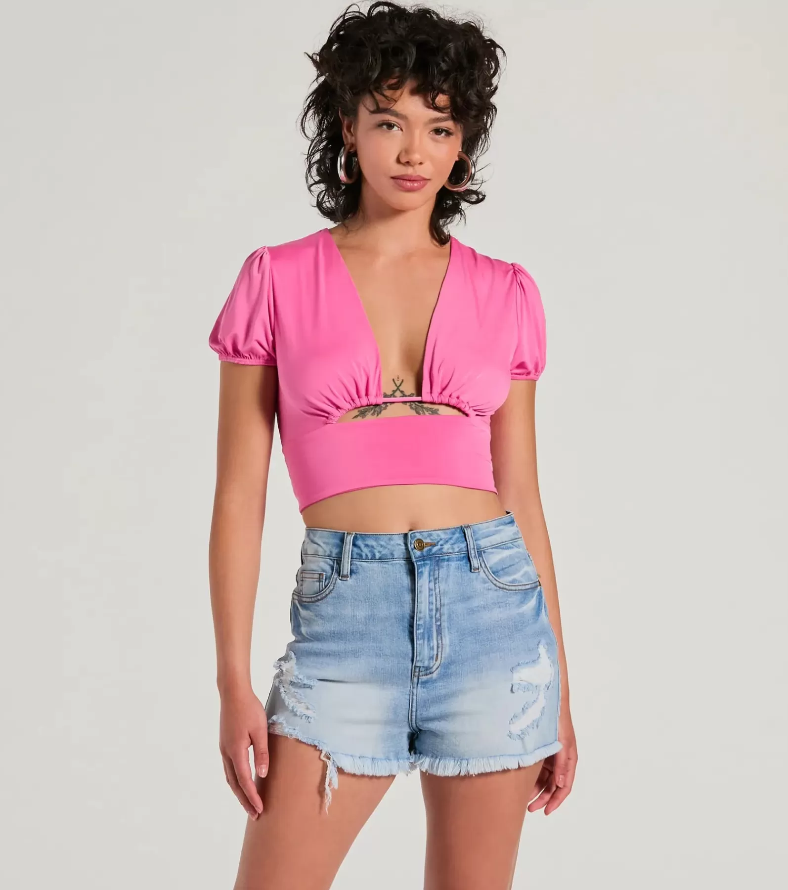 Windsor Short Sleeve Tops*Simply Adorable Puff Sleeve Cutout Crop Top