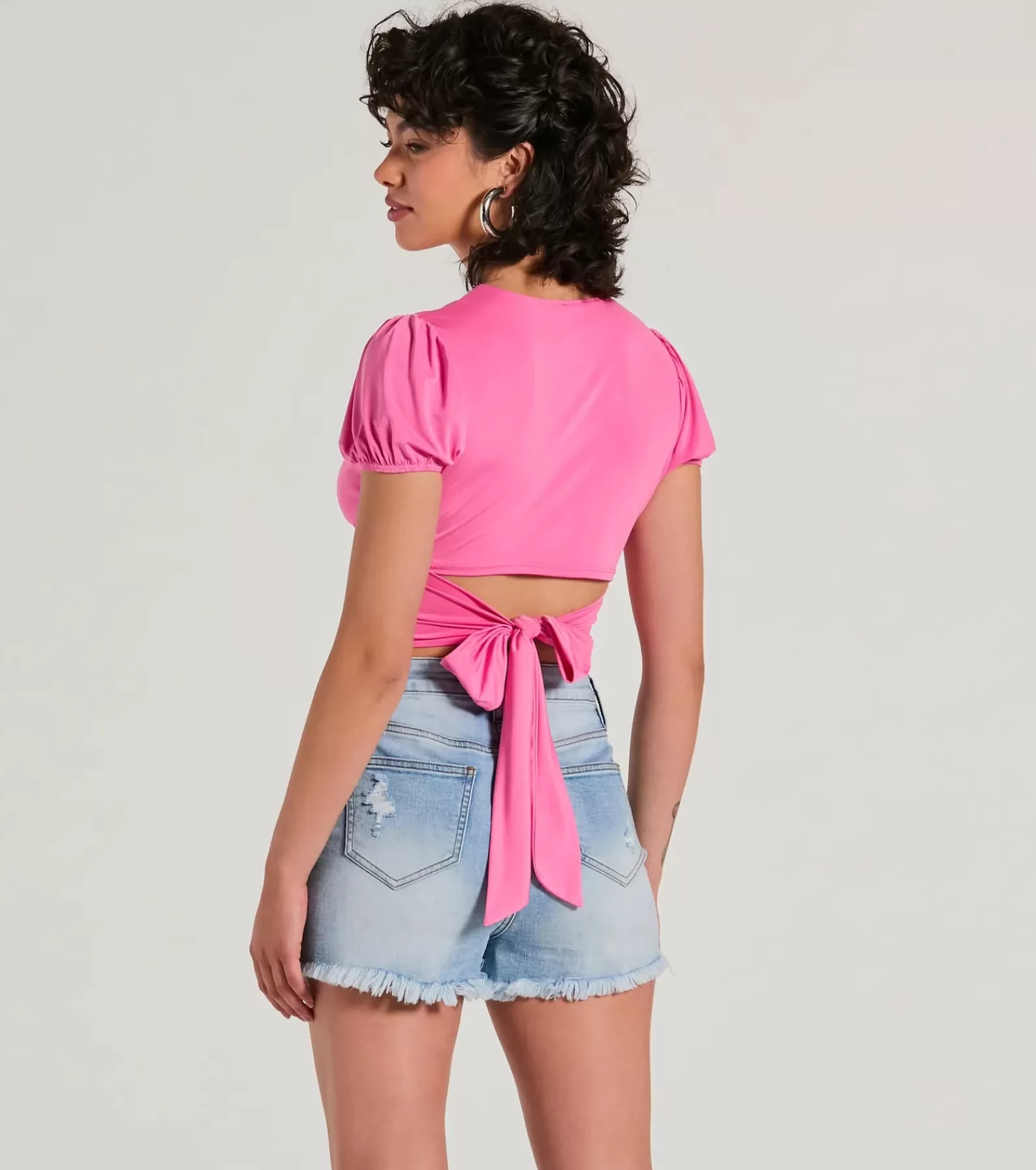 Windsor Short Sleeve Tops*Simply Adorable Puff Sleeve Cutout Crop Top