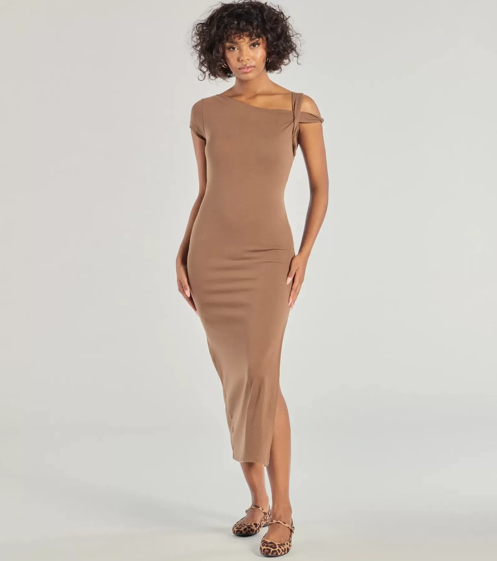 Windsor Midi Dresses | Casual Dresses*Twist Of Chic High-Slit Knit Midi Dress